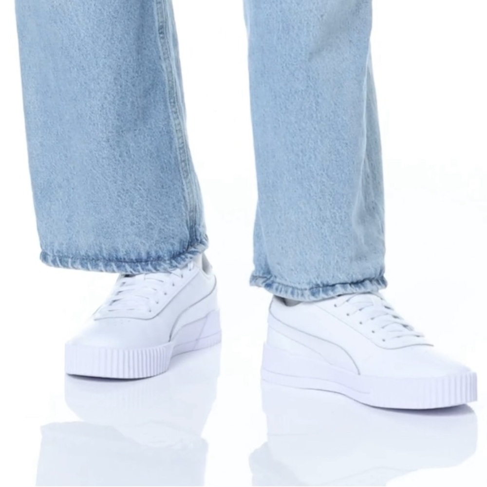 Puma Women’s Carina Leather Lace-up Sneakers, White Size 7.5